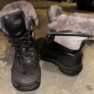 Ugg Adirondack SnowBoot